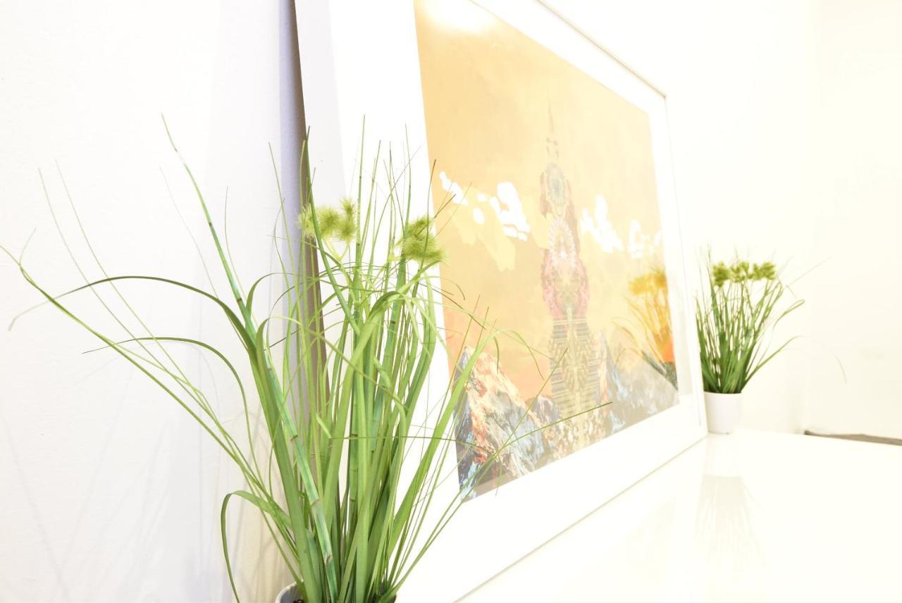 Huge Apartment In Awesome Location With Parking İnnsbruck Dış mekan fotoğraf